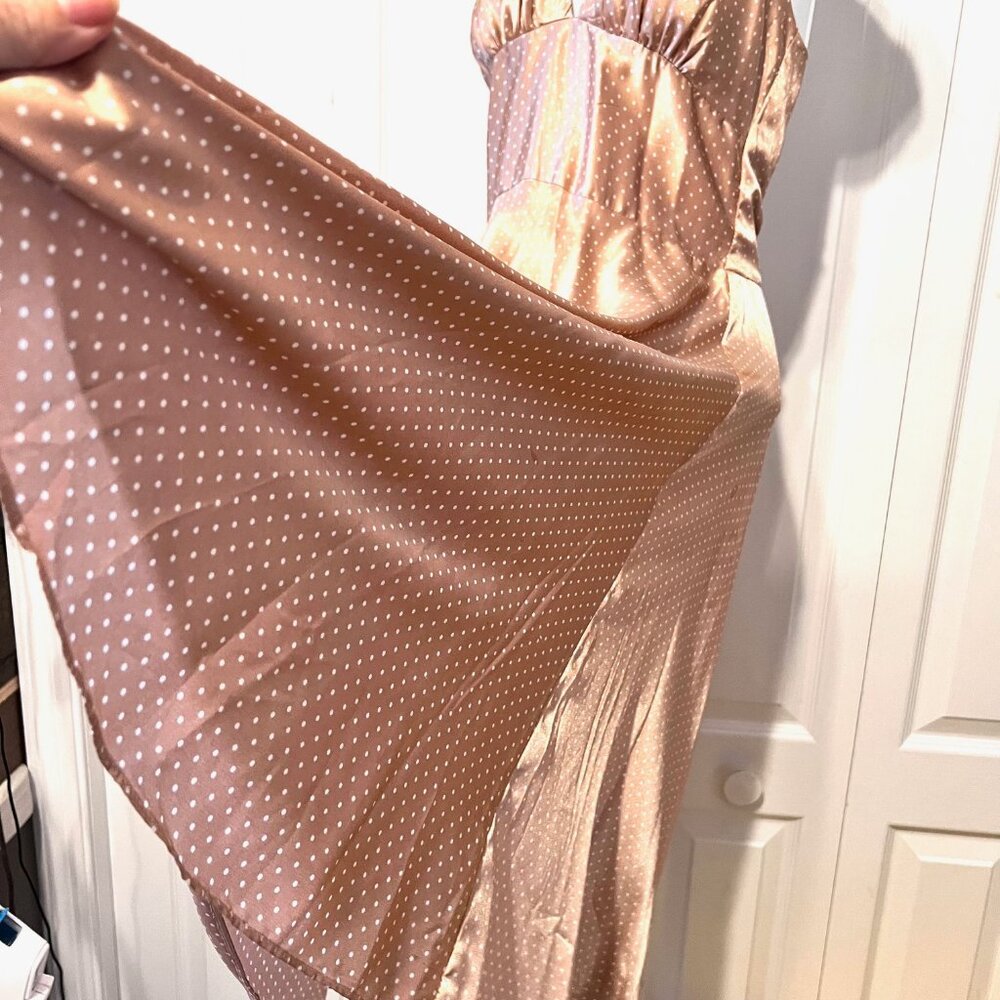 Alyn Paige-Women's Size 5/6 Jrs.-Halter Polka Dot Flowy Satin Feel Dress-Tan/Wh - Picture 11 of 15